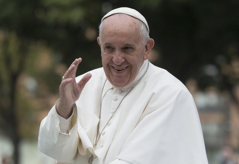 Papa Franjo nije odobrio zaređivanje oženjenih svećenika u Amazonu